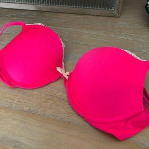 Victorias secrets push up bra